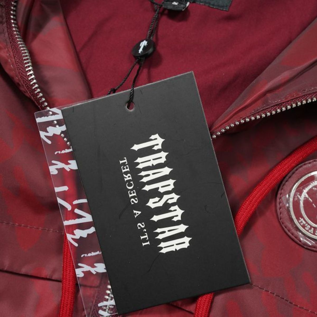 Jaqueta Trapstar Irongate 2.0 Red