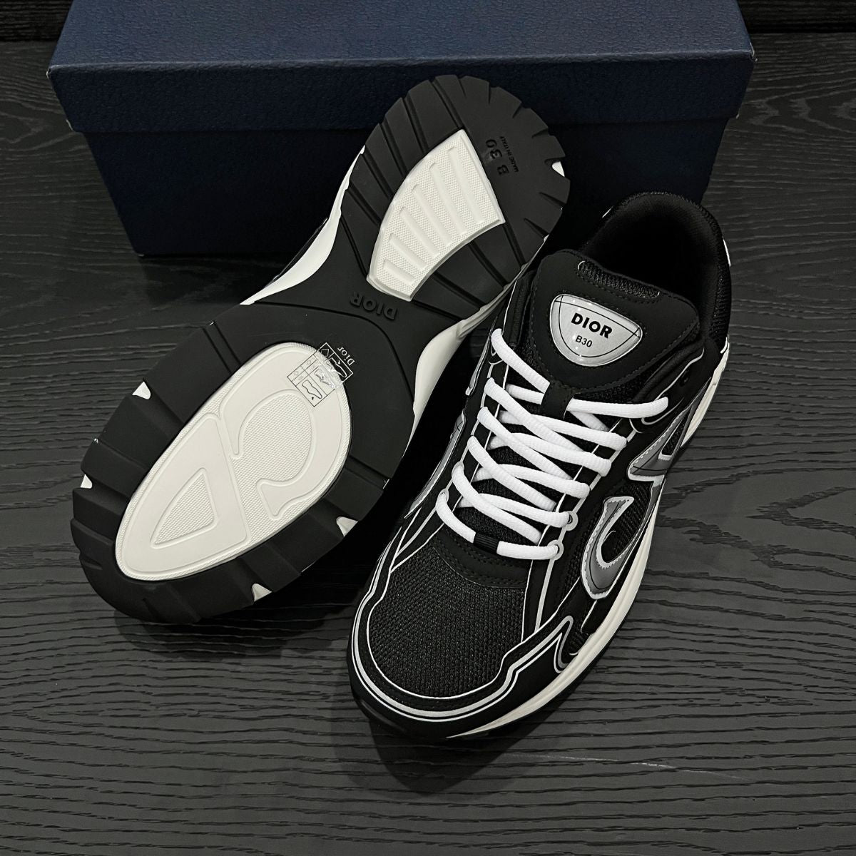 Dior B30 Countdown Black White