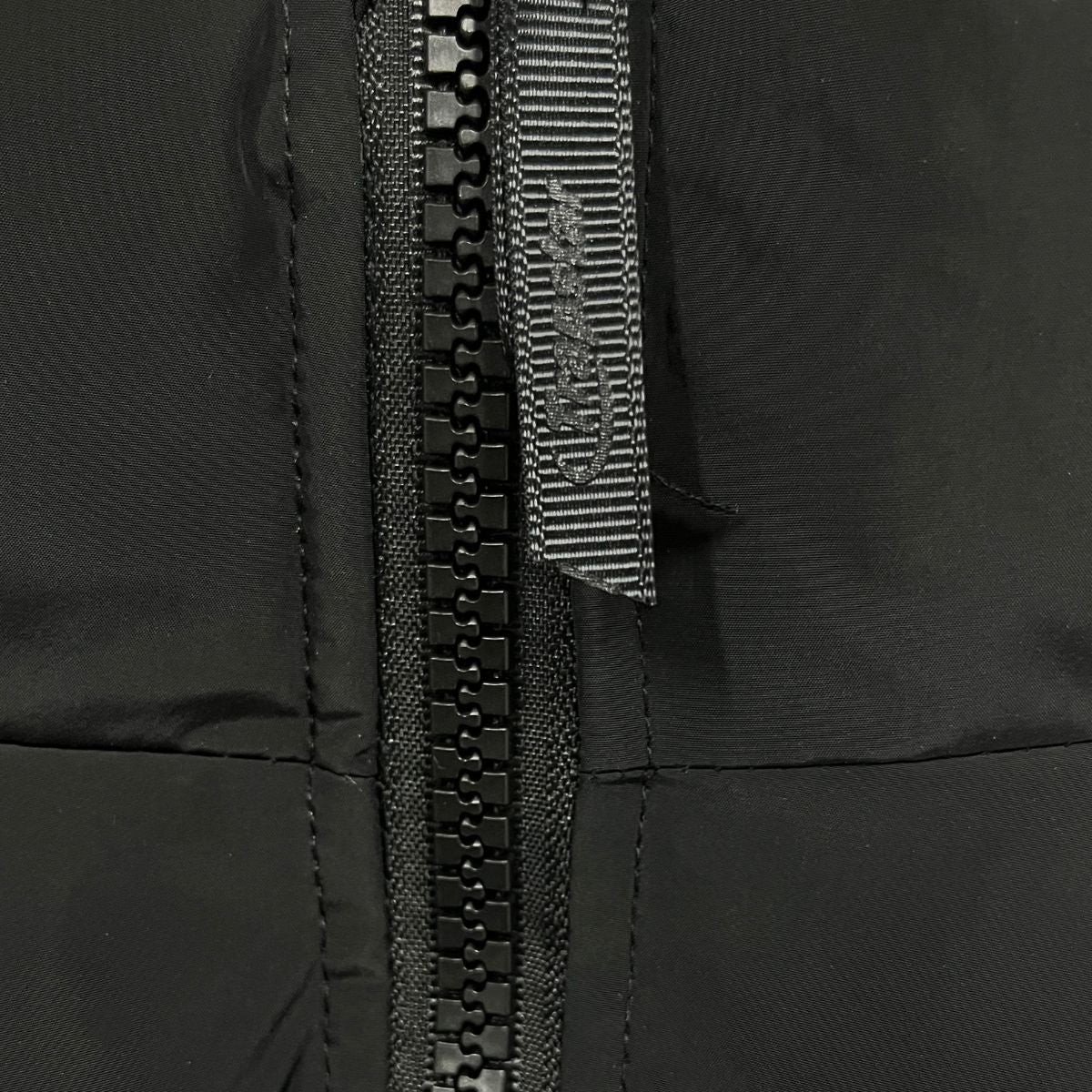 Jaqueta Puffer Trapstar Irongate 2.0 Black