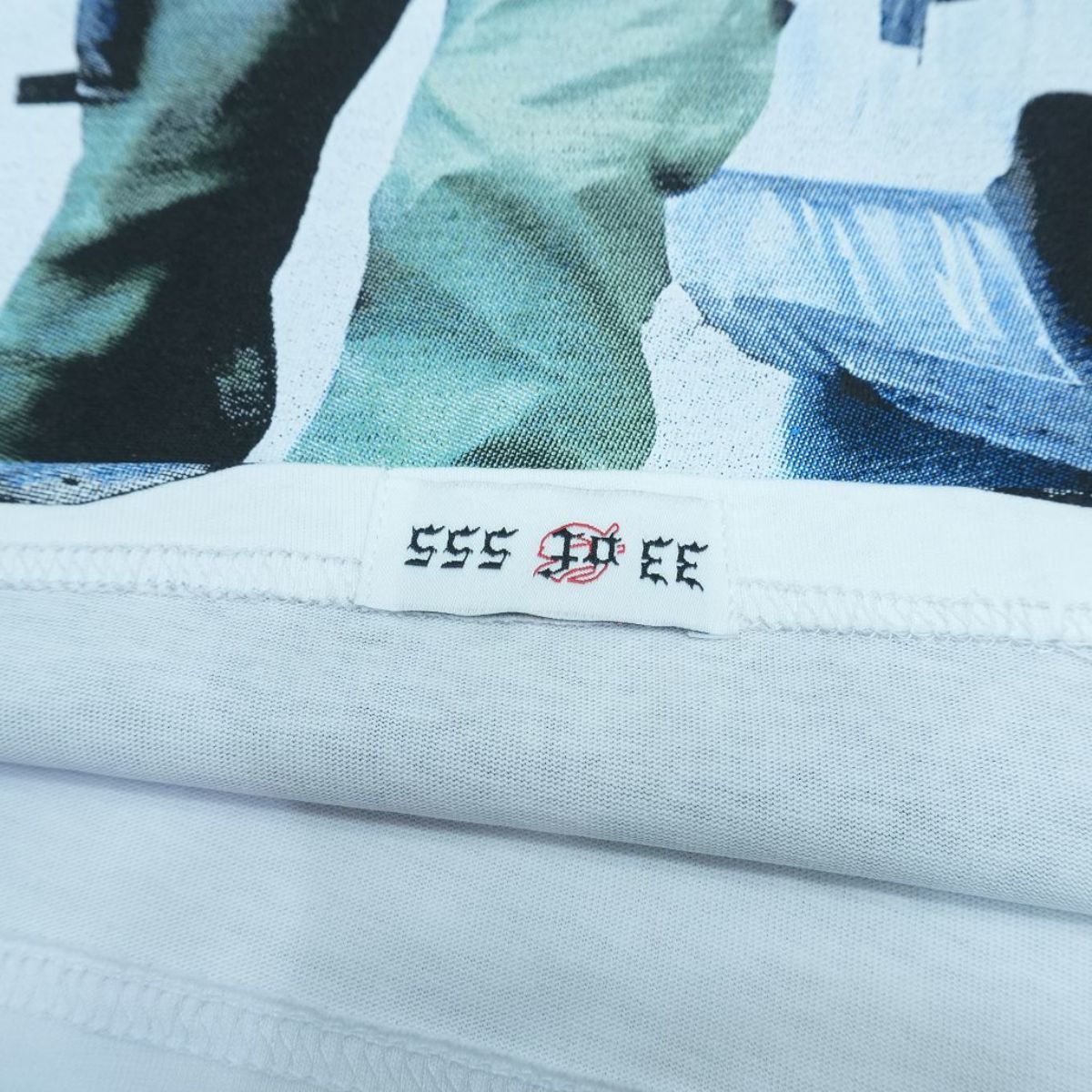 Camiseta Godspeed Survival White