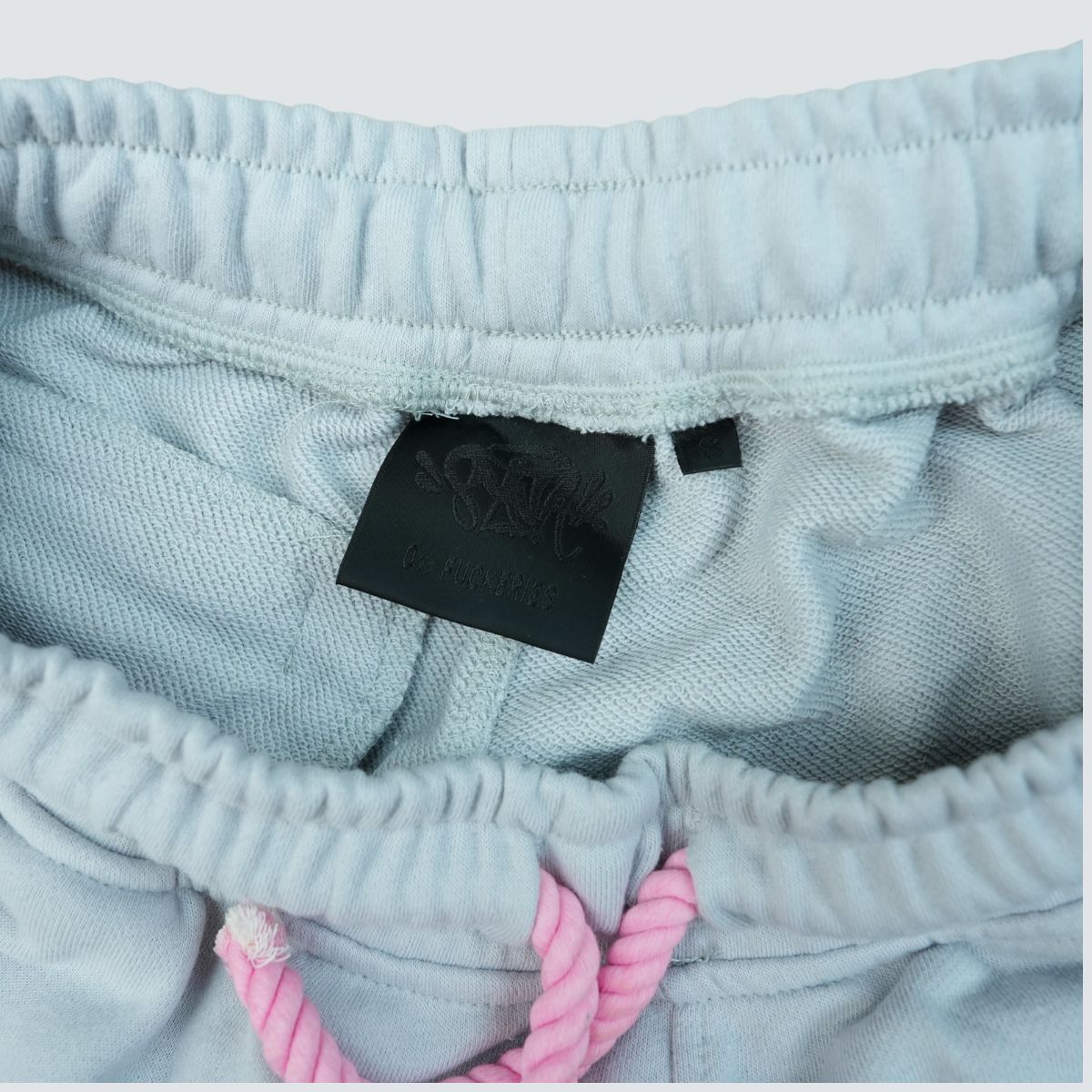 Conjunto Shorts Syna World Grey
