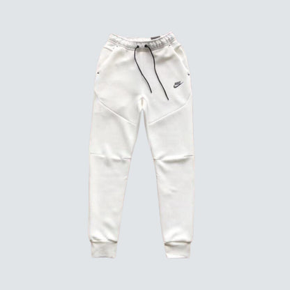 Conjunto Nike Tech Fleece White