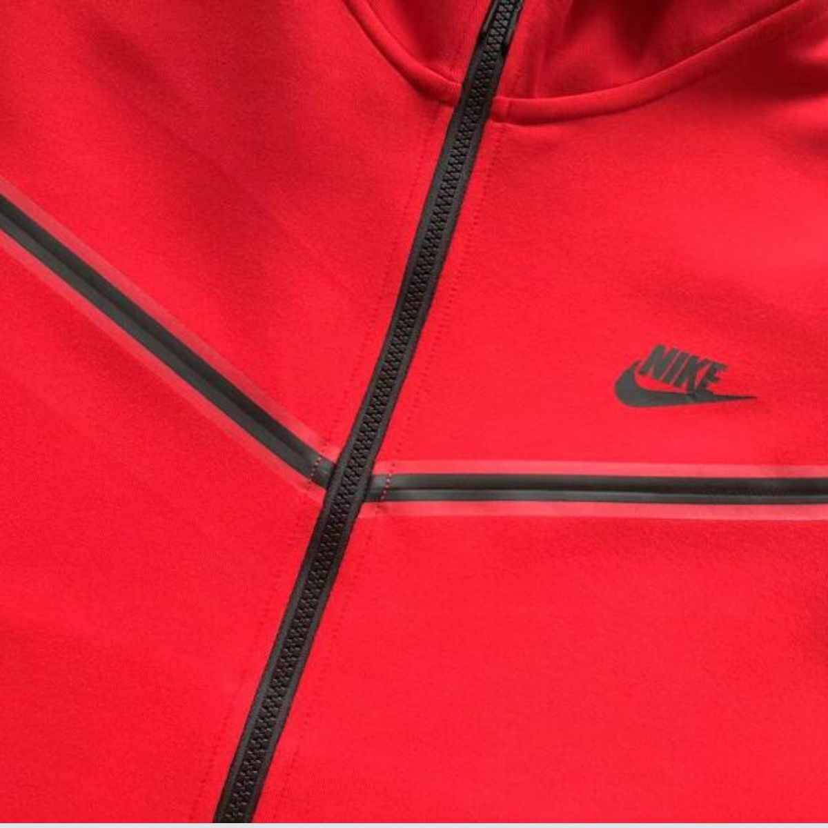 Conjunto Nike Tech Fleece Red