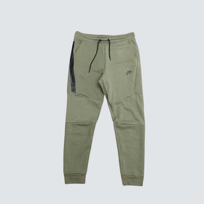 Conjunto Nike Tech Fleece Green