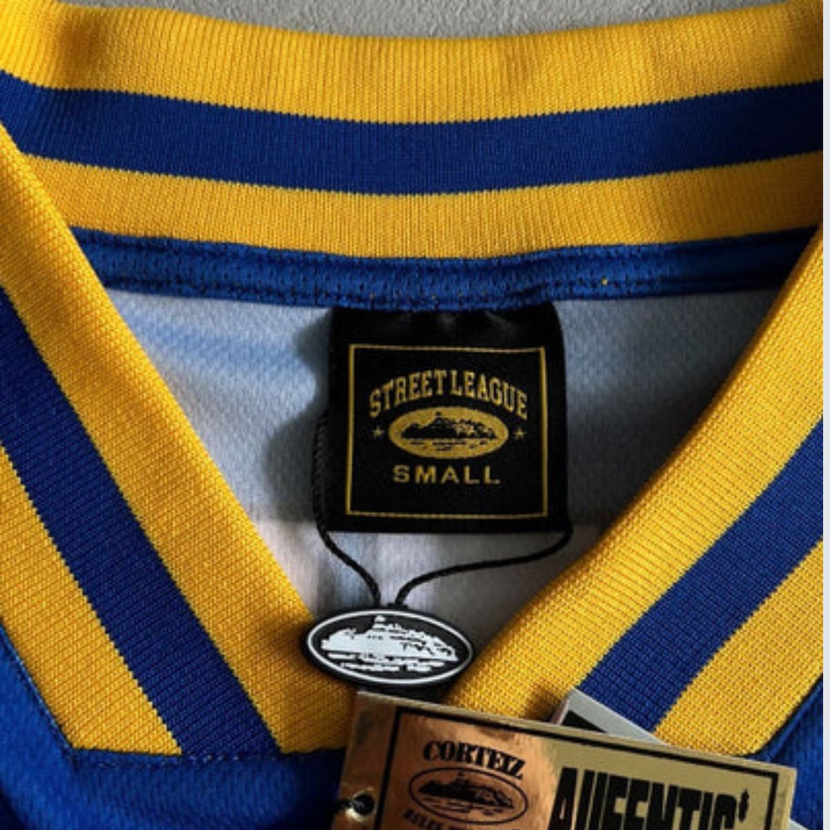 Camiseta Corteiz Futebol Azul