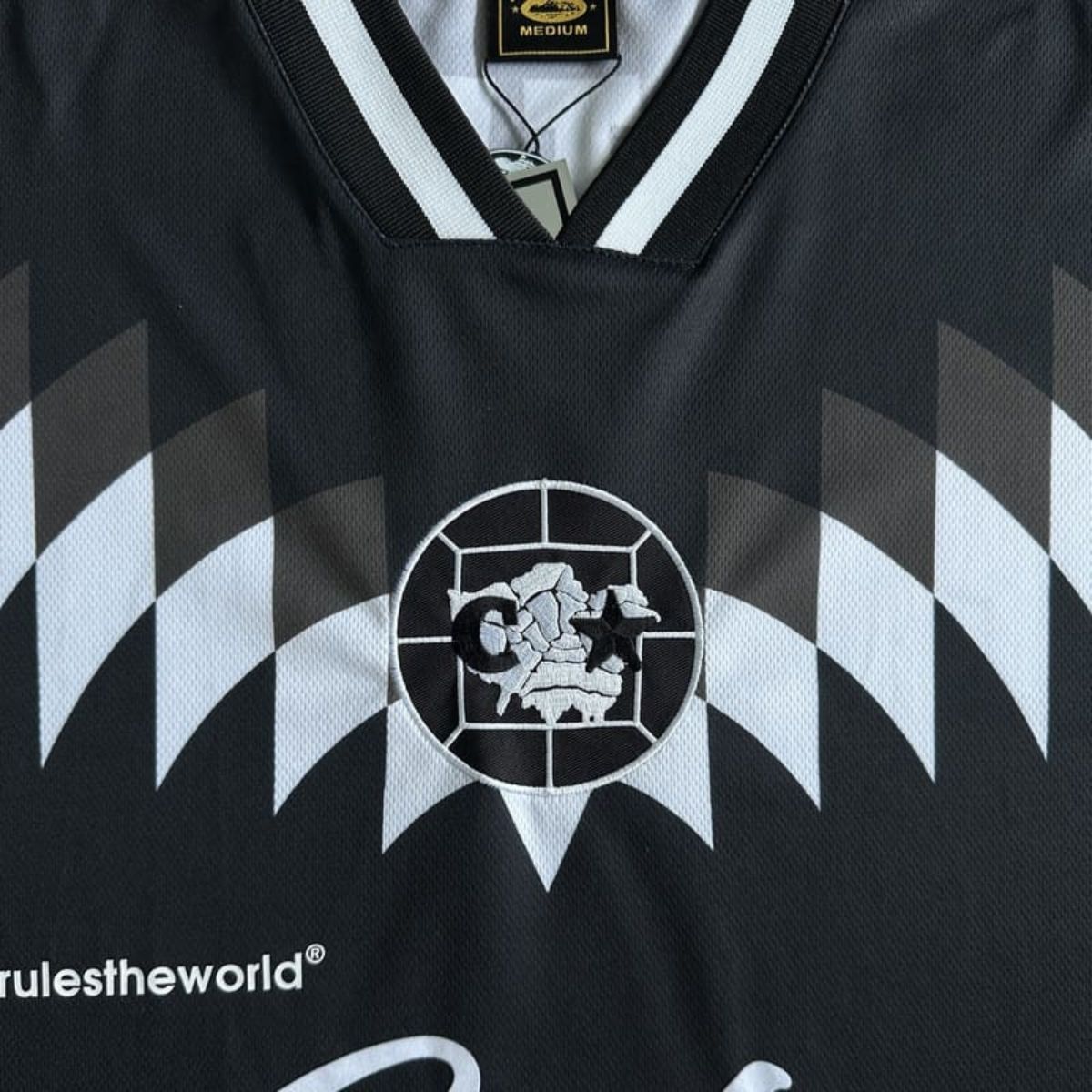 Camiseta Corteiz Futebol Preta