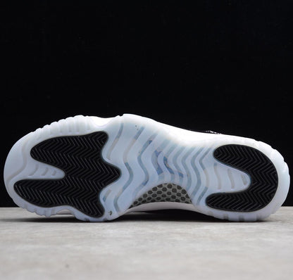 Air Jordan 11 Retro Low Concord
