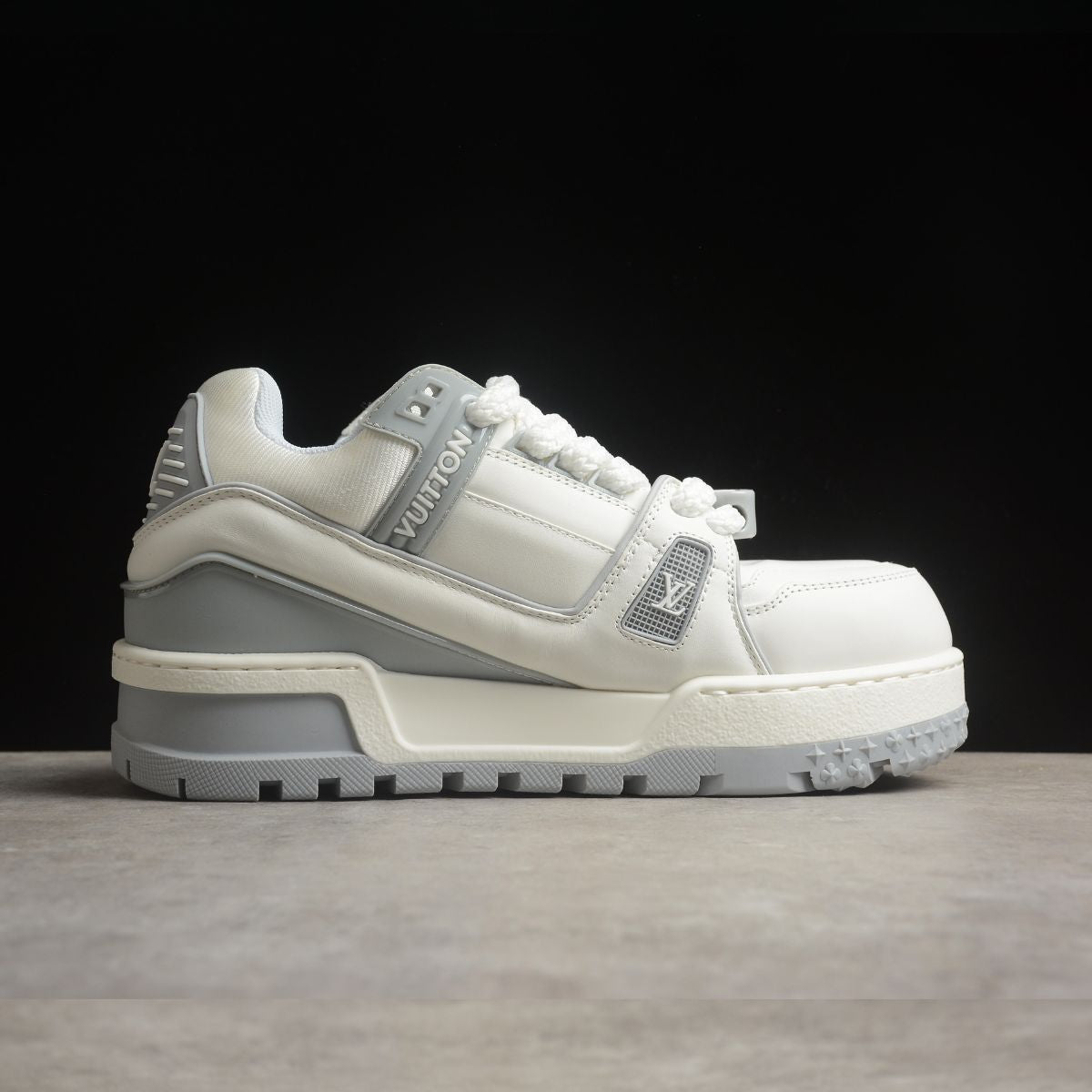 Louis Vuitton Trainer Monogram Grey White