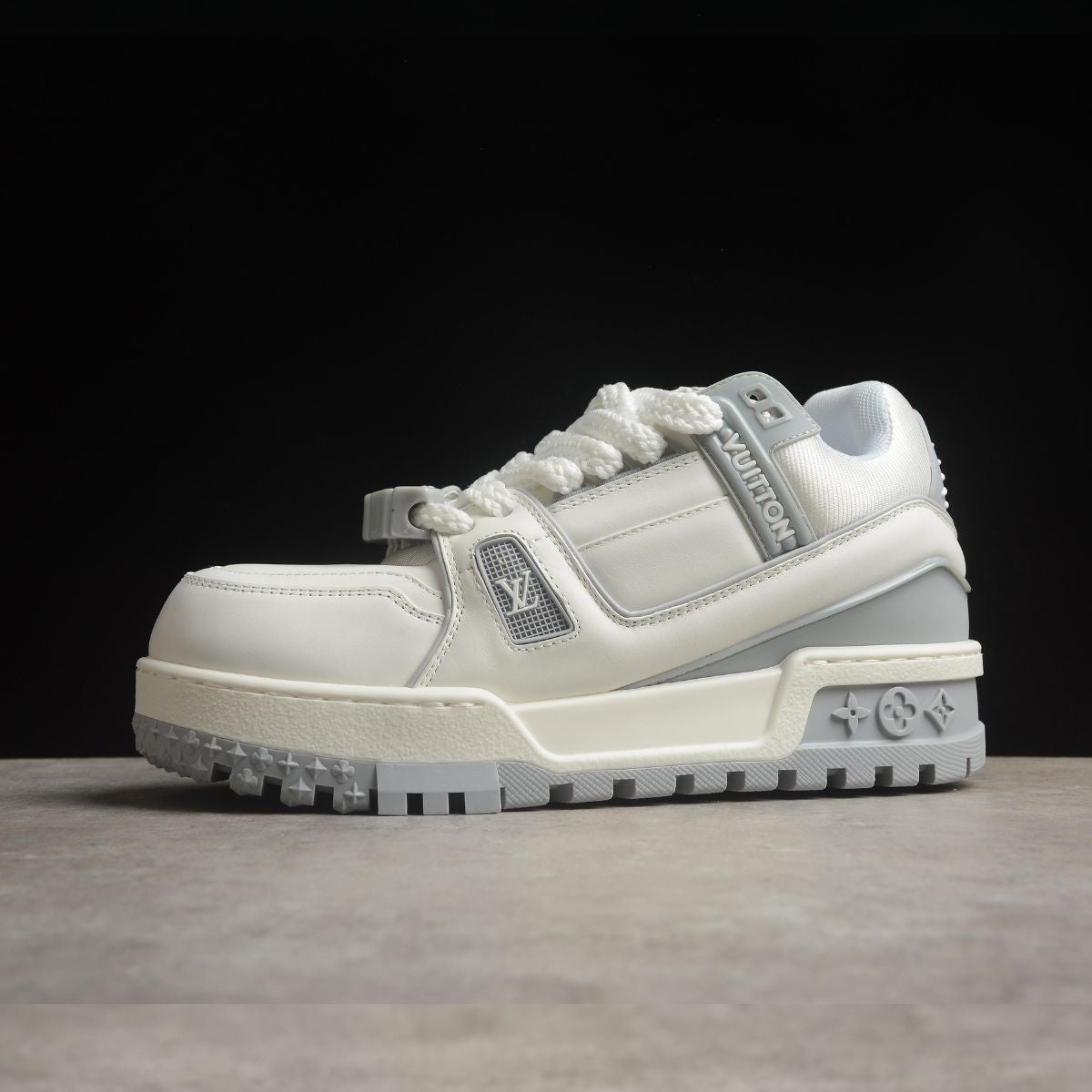Louis Vuitton Trainer Monogram Grey White