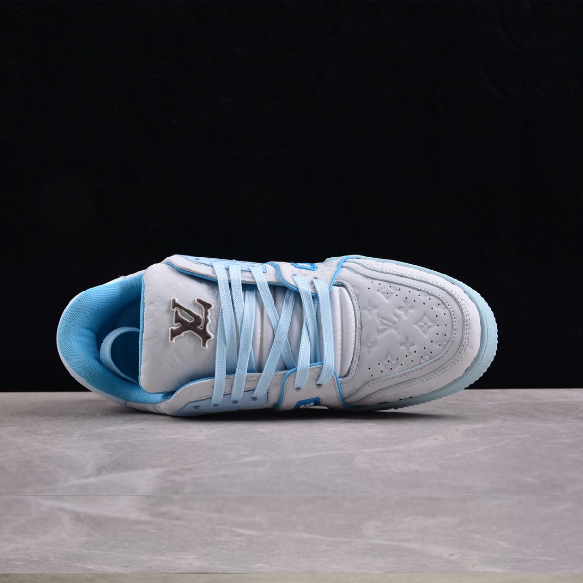 Louis Vuitton Trainer Monogram White Baby Blue