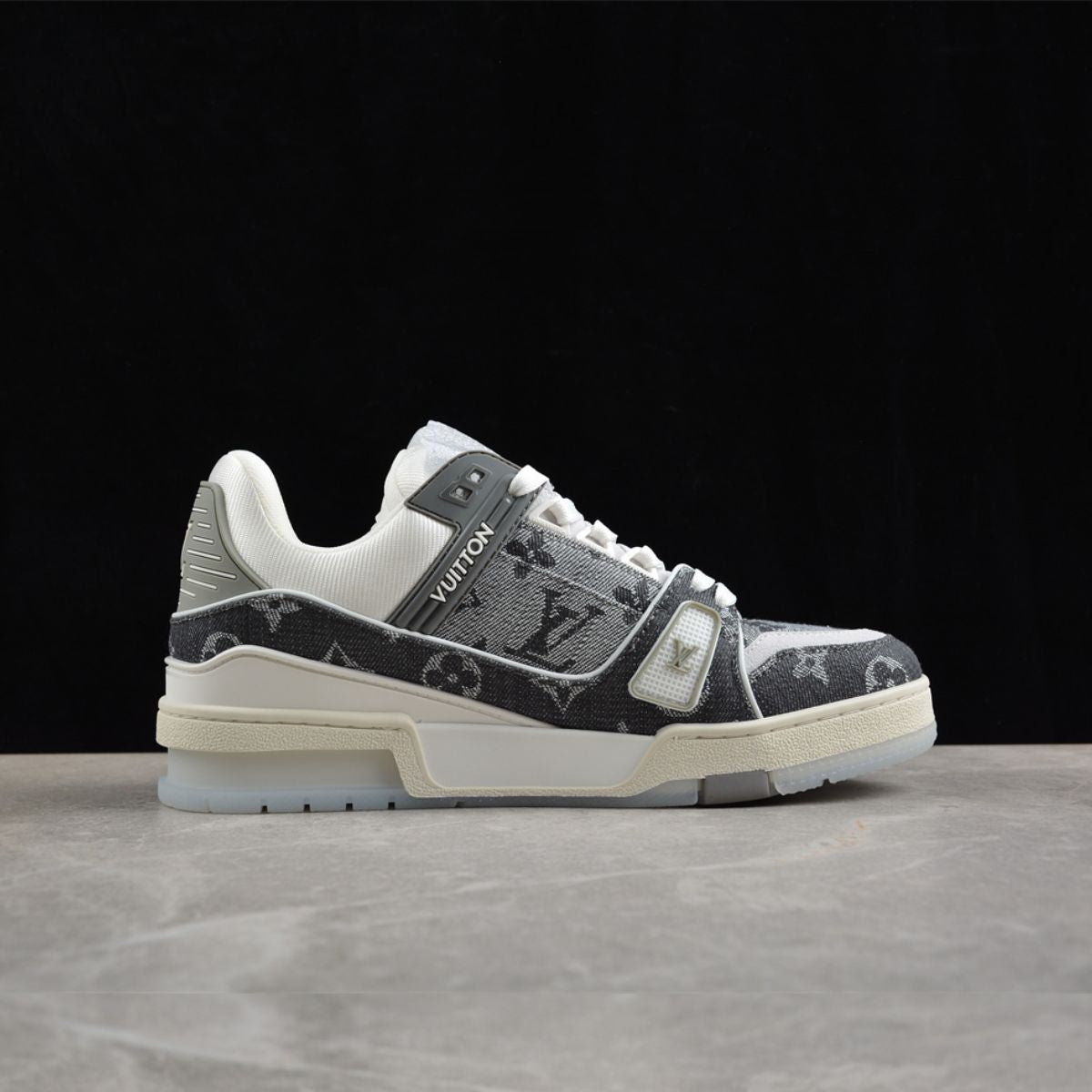 Louis Vuitton Trainer Monogram Denim White And Grey