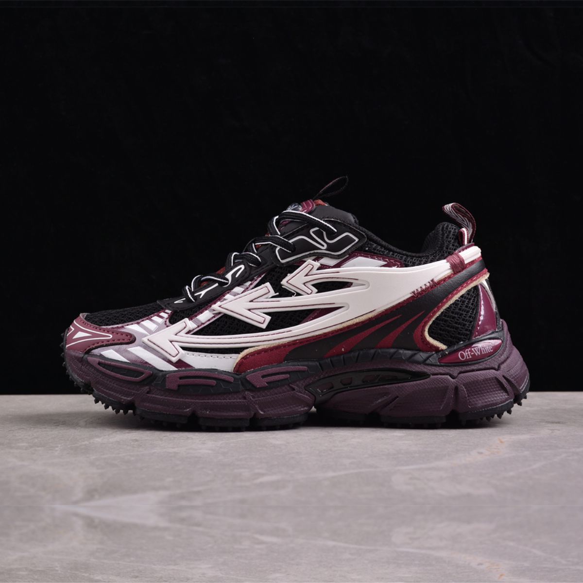 Off-White Be Right Back Maple Red