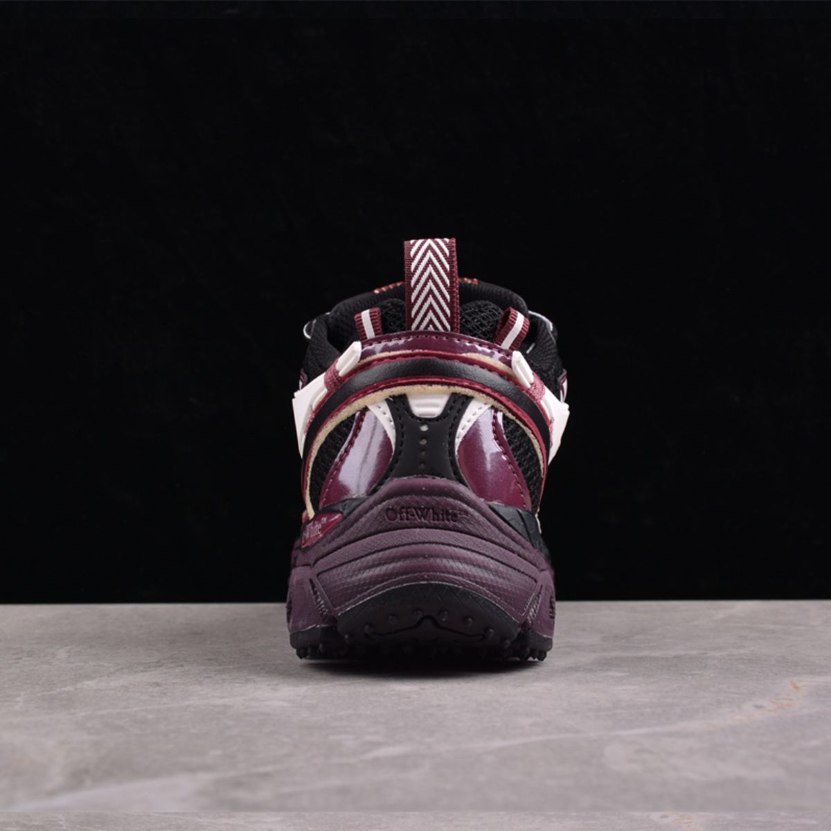 Off-White Be Right Back Maple Red