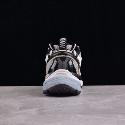 Off-White Be Right Back Pink And Grey