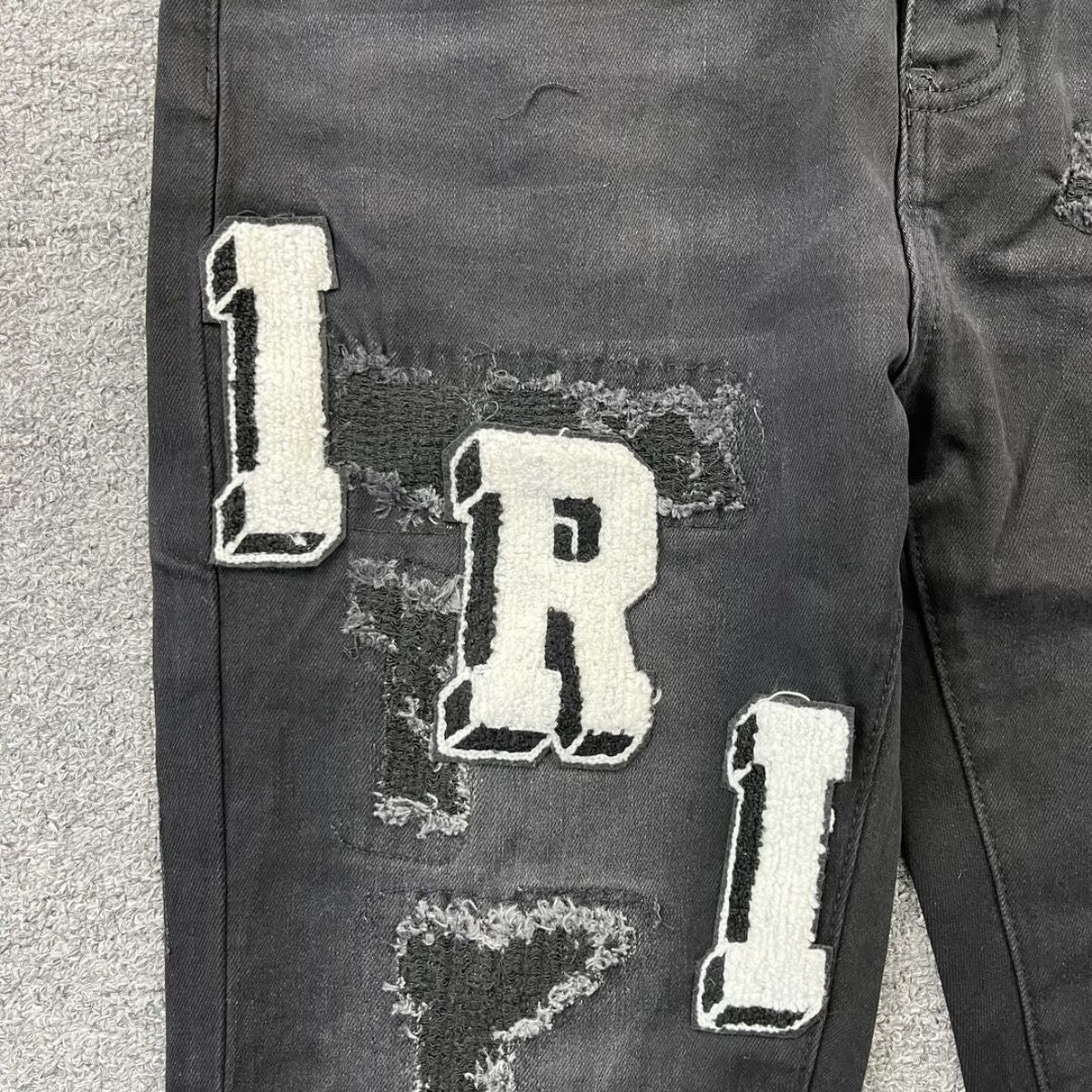 Amiri Jeans Jeans Destroyed Black