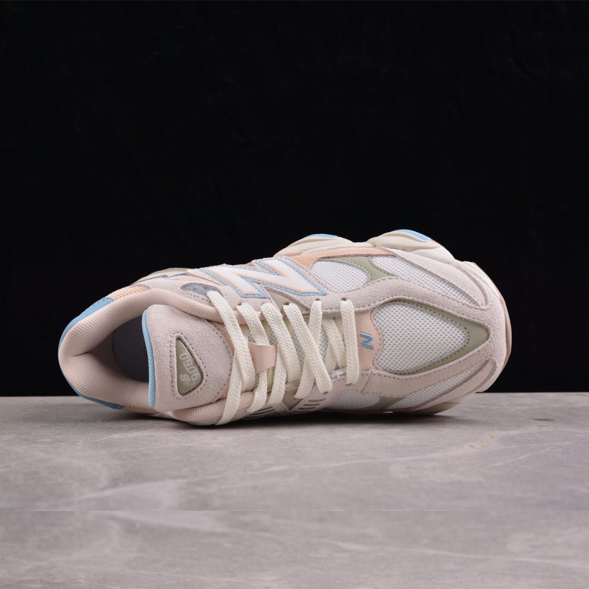 New Balance 9060 Brown