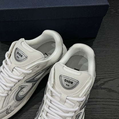 Dior B30 Countdown White