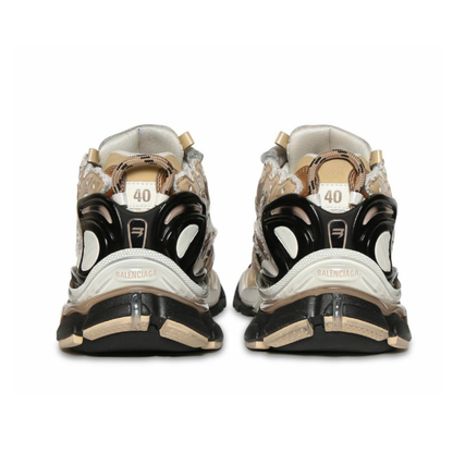 Balenciaga Runner Beige