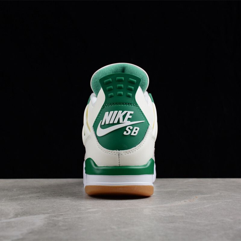 Air Jordan 4 Pine Green