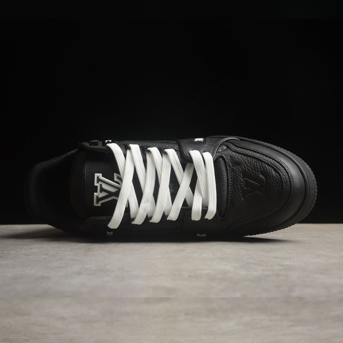 Louis Vuitton Trainer Monogram Black