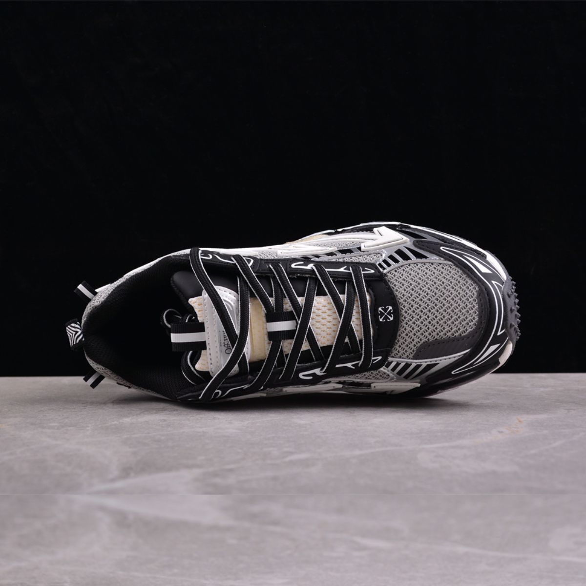 Off-White Be Right Back Grey