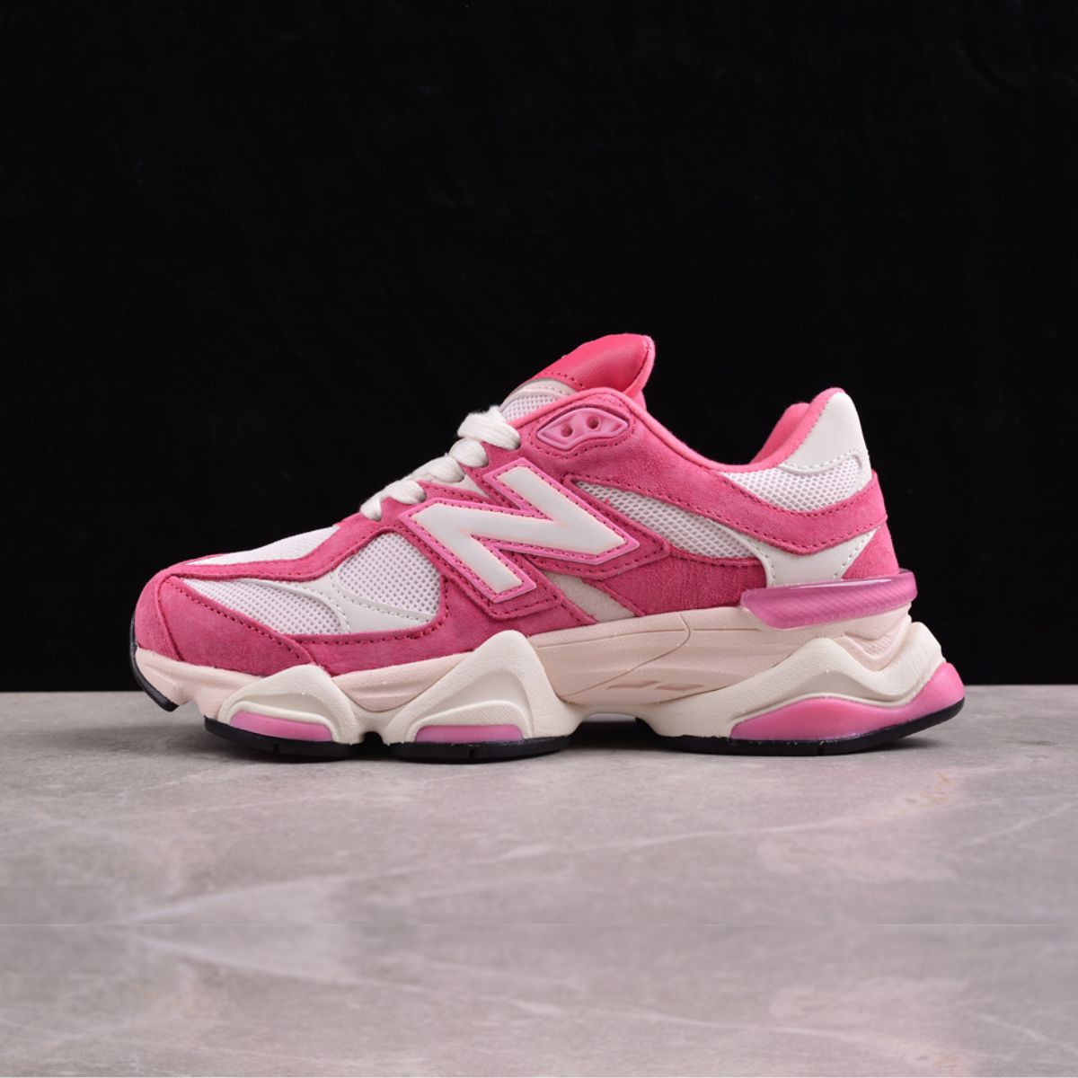 New Balance 9060 Pink