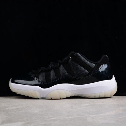 Air Jordan 11 Retro Low Black