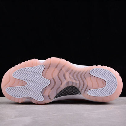 Air Jordan 11 Low Legend Pink