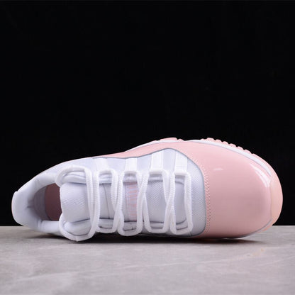 Air Jordan 11 Low Legend Pink