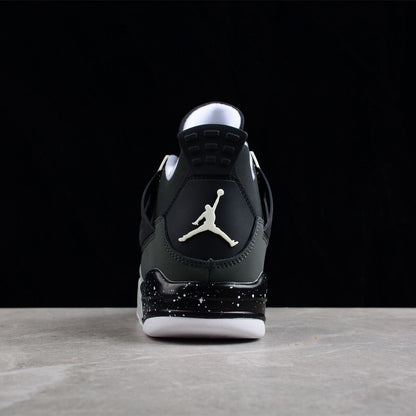 Air Jordan 4 Retro Fear